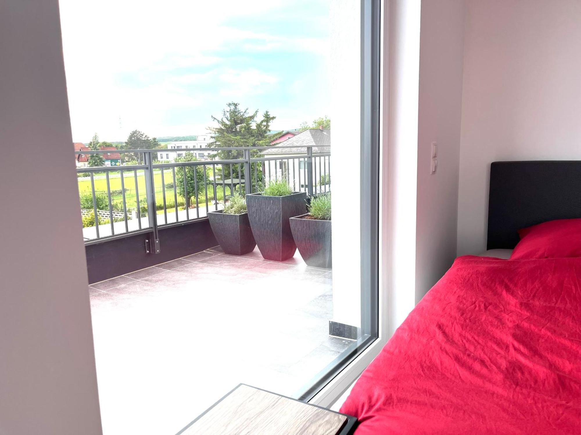 Ferienwohnung Weisses Haus Gerasdorf bei Wien Exterior foto