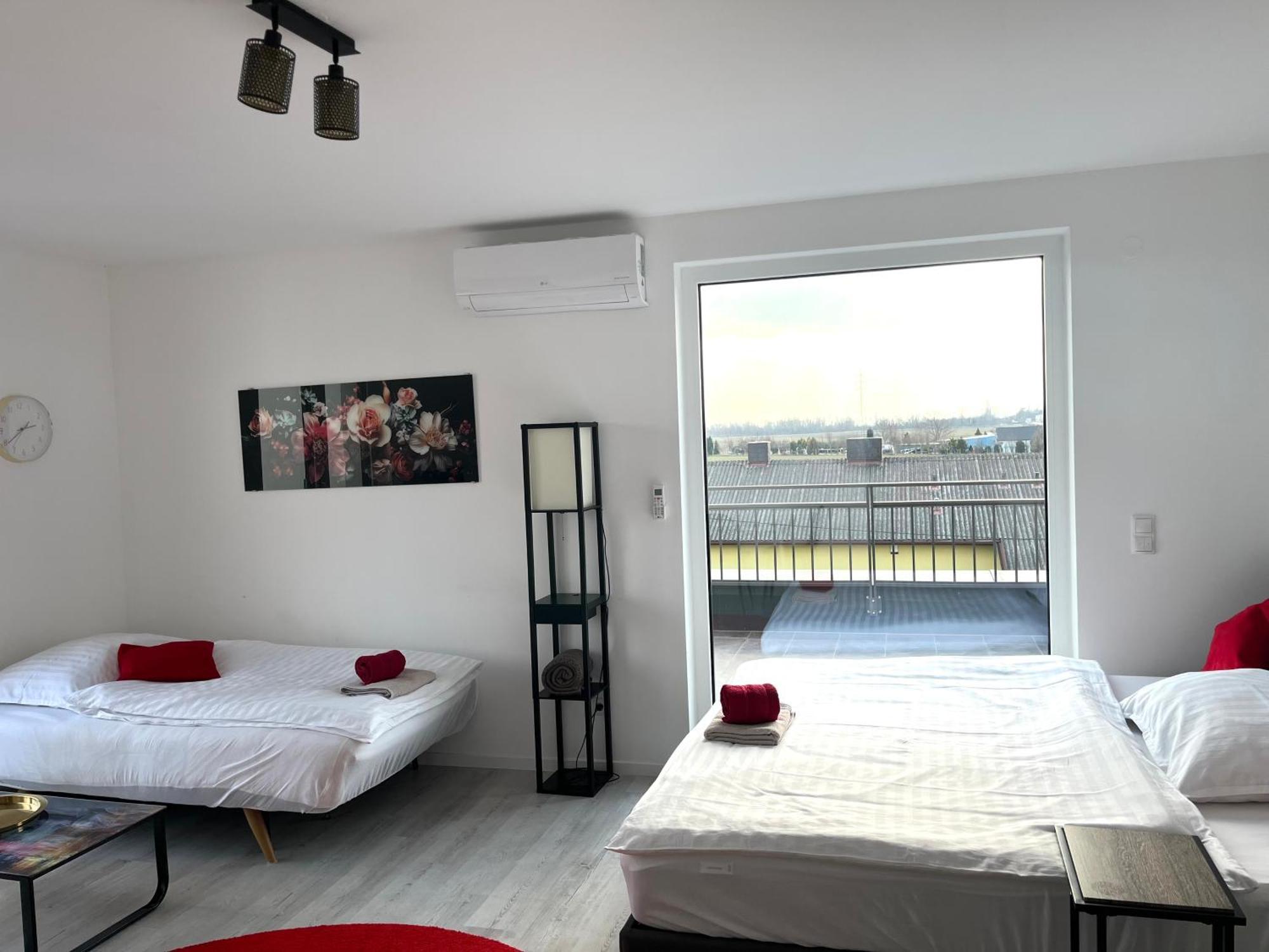 Ferienwohnung Weisses Haus Gerasdorf bei Wien Exterior foto